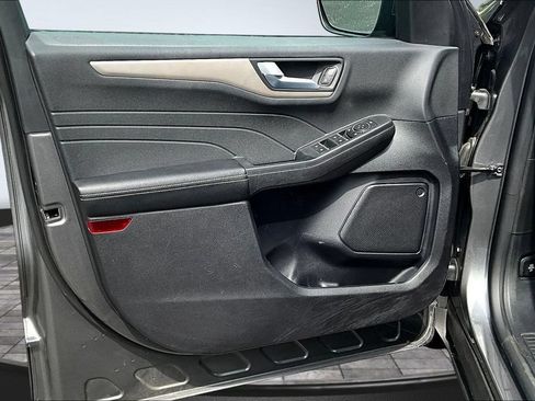 Certified 2022 Ford Escape SEL AWD/4WD image 21