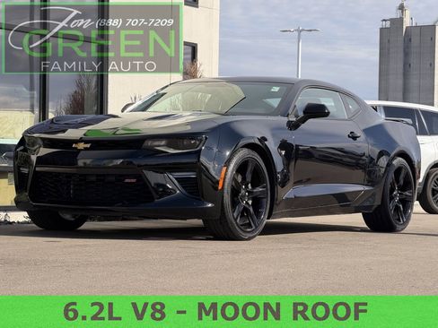 Used 2018 Chevrolet Camaro SS image 1