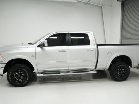 Used 2012 RAM 2500 Limited image 6