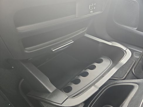 New 2026 Chrysler Pacifica Select image 33