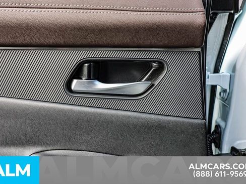 Certified 2025 Nissan Murano Platinum w/ Cargo Package image 59