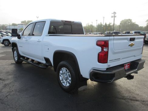 Certified 2022 Chevrolet Silverado 2500 LT w/ Convenience Package AWD/4WD image 11