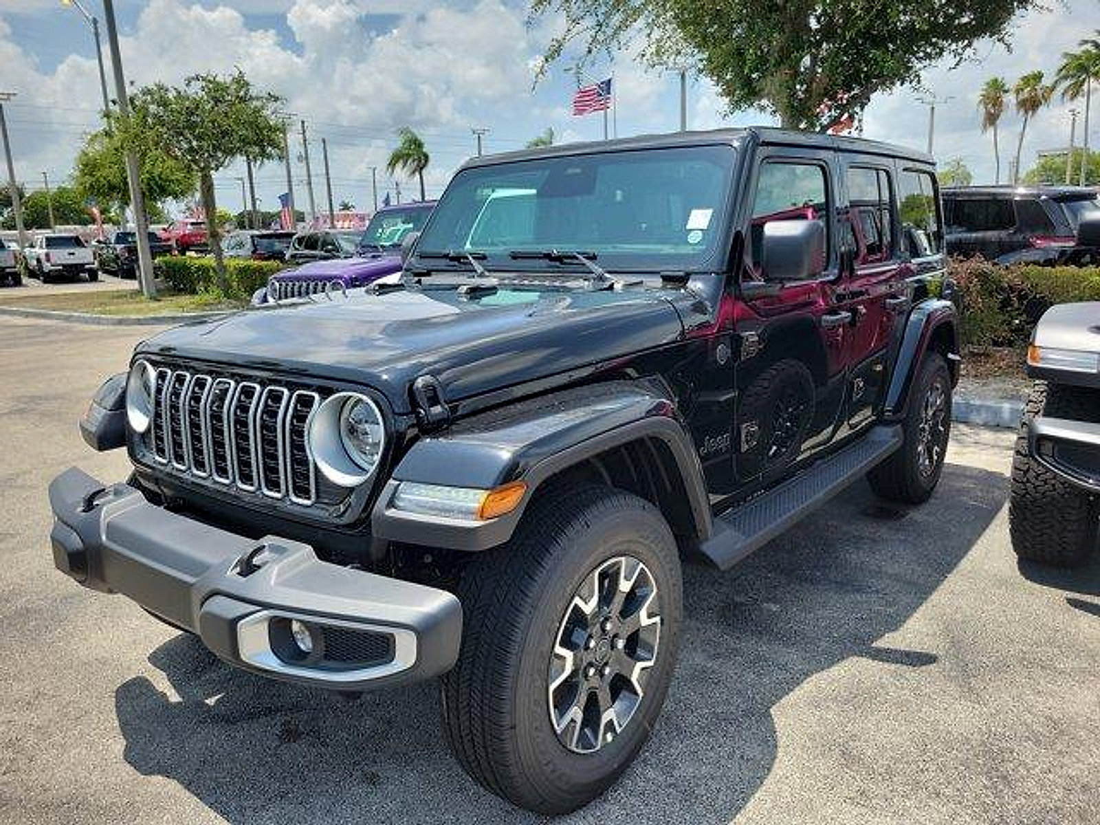 New 2026 Jeep Wrangler Unlimited Sahara AWD/4WD image 3