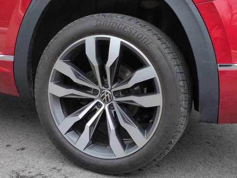 Used 2021 Volkswagen Atlas SEL R-Line image 13