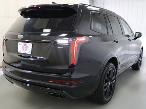 Used 2024 Cadillac XT6 Sport w/ LPO, Onyx Lite Package AWD/4WD image 17