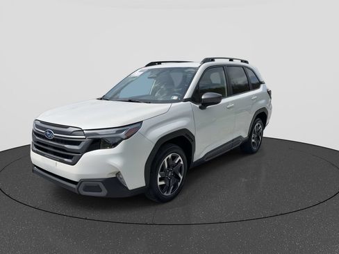 Certified 2025 Subaru Forester Limited AWD/4WD image 4