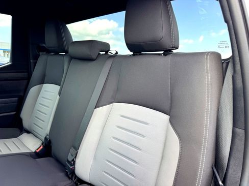 Used 2024 Toyota Tacoma TRD Off-Road image 18