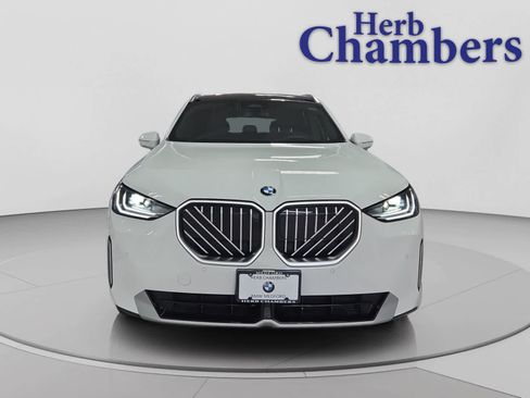 Certified 2026 BMW X3 xDrive30i w/ Premium Package AWD/4WD image 2