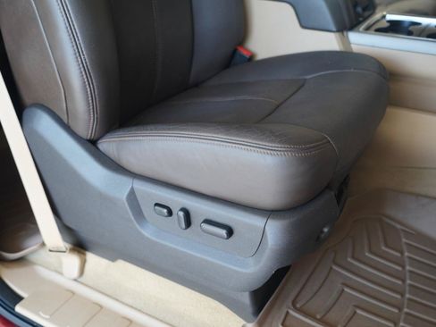 Used 2015 Ford F250 King Ranch w/ FX4 Off-Road Package AWD/4WD image 31