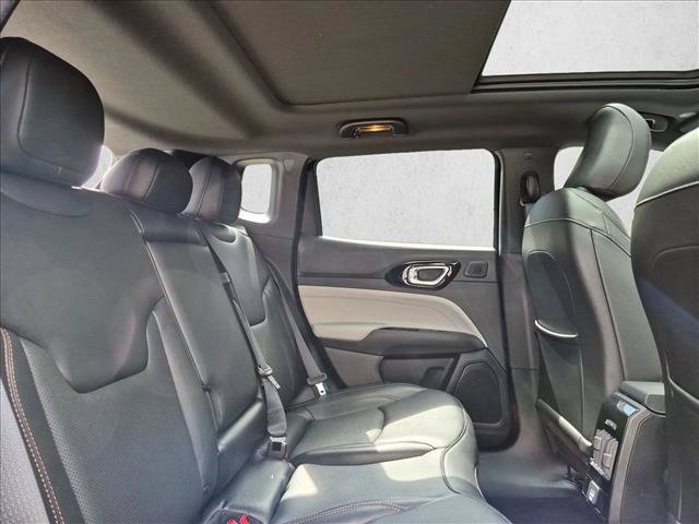 Used 2023 Jeep Compass Limited w/ Sun and Sound Group AWD/4WD image 28