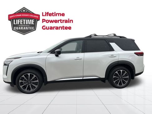 New 2026 Nissan Pathfinder Platinum w/ Cargo Package FWD image 4