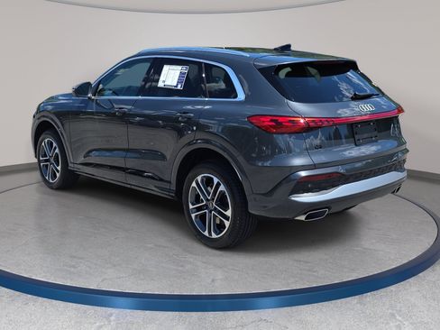 Used 2026 Audi Q5 Premium AWD/4WD image 7