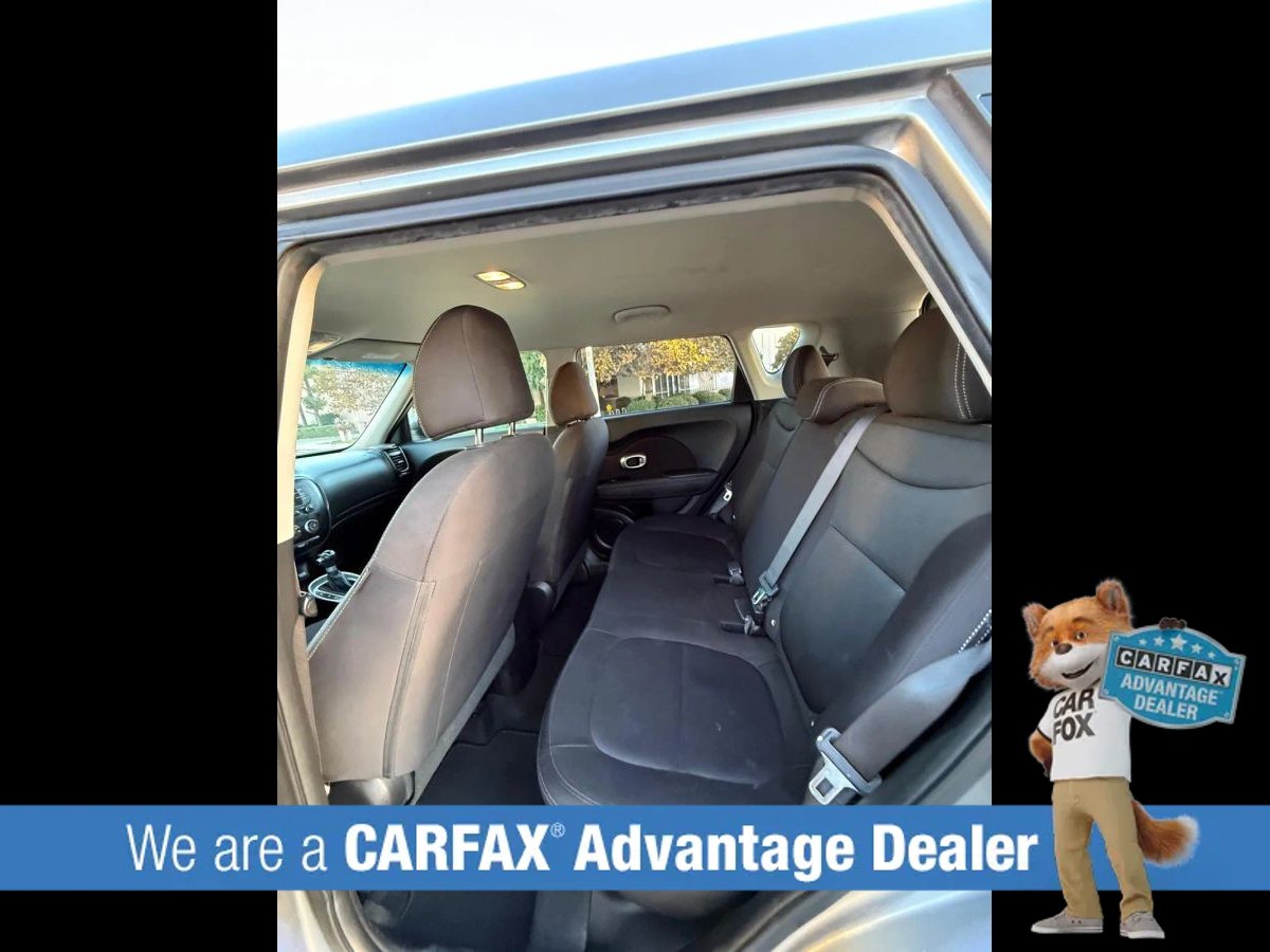 Used 2018 Kia Soul FWD image 44