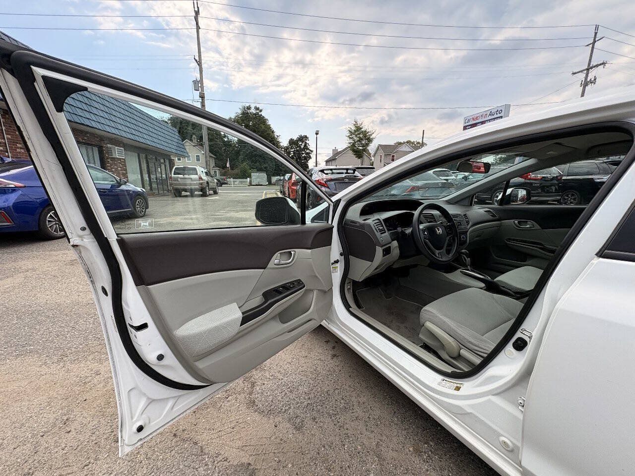 Used 2012 Honda Civic LX image 15
