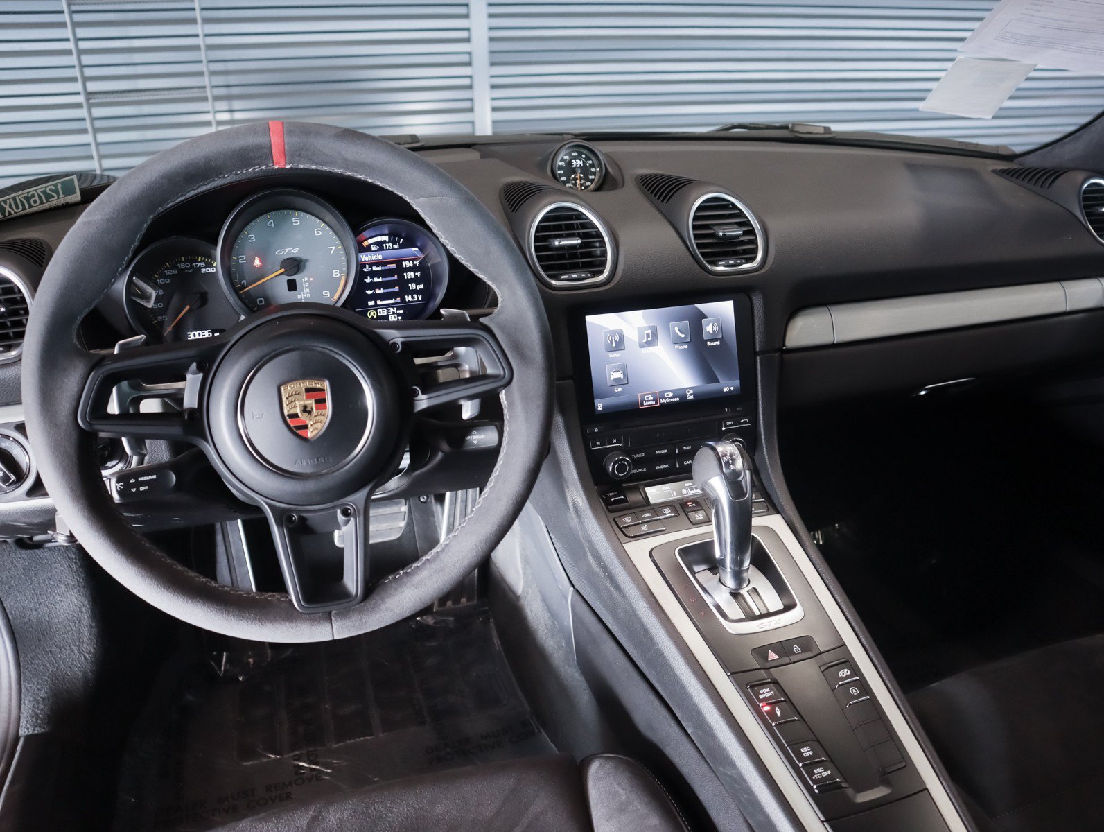 Used 2021 Porsche 718 Cayman GT4 RWD image 14