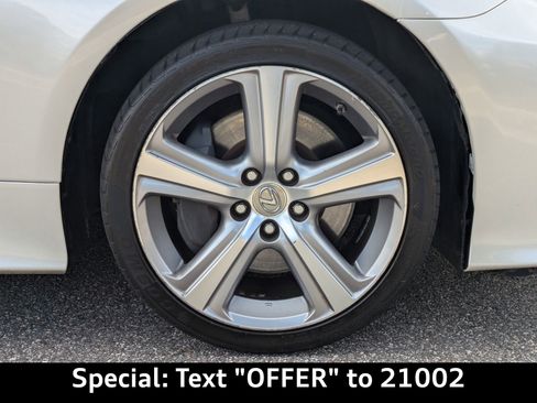 Used 2016 Lexus RC 200t image 13