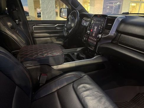 Used 2019 RAM 1500 Big Horn image 9