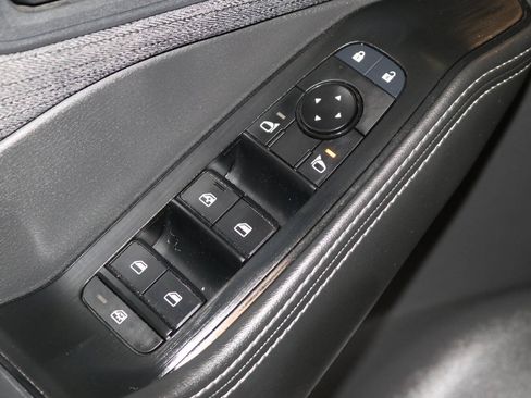 Used 2021 Nissan Rogue S FWD image 65