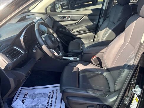 Used 2023 Subaru Ascent Limited AWD/4WD image 9