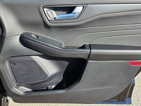 New 2026 Ford Escape Active w/ Active Premium Tech Pack image 35