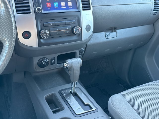 Used 2019 Nissan Frontier SV AWD/4WD image 12