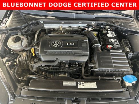 Used 2015 Volkswagen Golf 2-Door FWD image 23