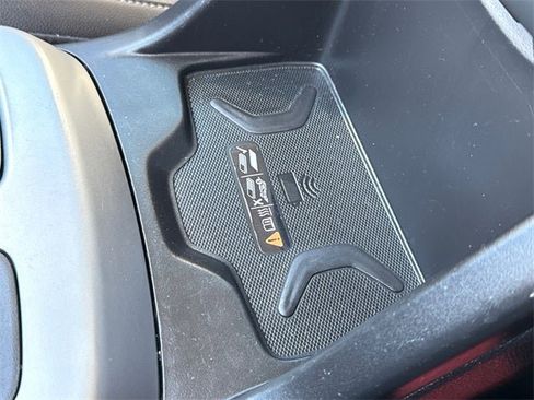 Used 2019 Chevrolet Colorado ZR2 image 28