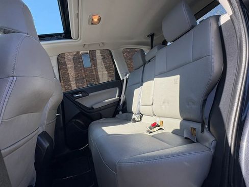 Used 2015 Subaru Forester 2.5i Limited image 25