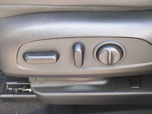 Used 2021 Chevrolet TrailBlazer ACTIV w/ Sun and Liftgate Package FWD image 22
