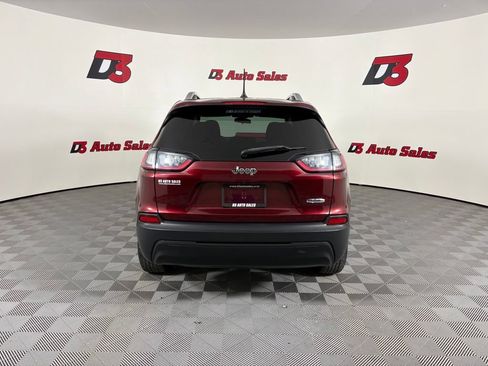 Used 2020 Jeep Cherokee Latitude FWD image 5