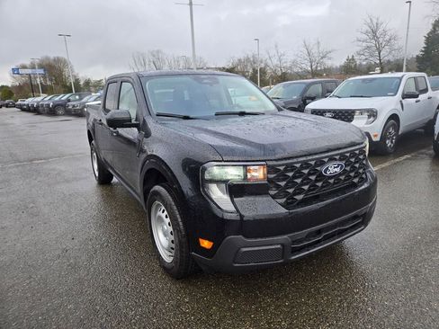 New 2026 Ford Maverick XL image 3