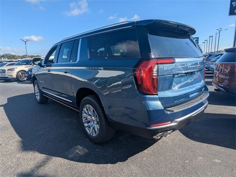 New 2026 GMC Yukon XL Denali w/ Sun & Power Step Package image 6
