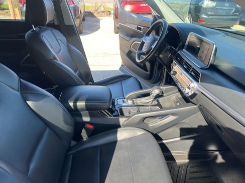 Used 2022 Kia Telluride LX image 19