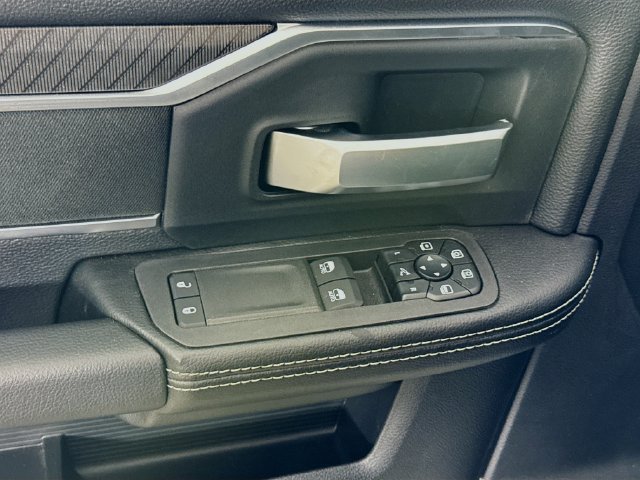 New 2026 RAM 3500 Big Horn AWD/4WD image 18