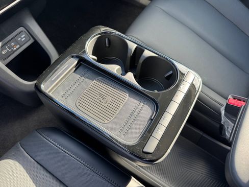 New 2025 Hyundai Ioniq 5 SEL image 29