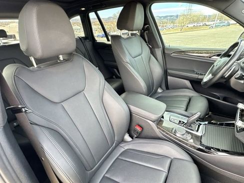 Used 2019 BMW X3 xDrive30i w/ Premium Package image 28