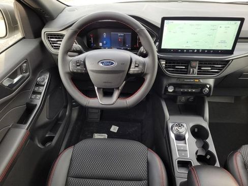 New 2026 Ford Escape ST-Line w/ Tech Pack #1 FWD image 15