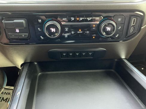 Used 2025 Chevrolet Silverado 2500 LTZ w/ LTZ Convenience Package AWD/4WD image 33