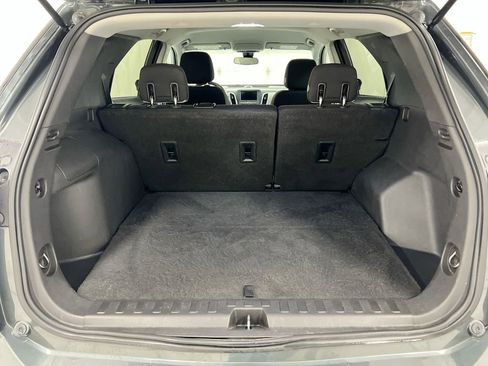 Used 2020 Chevrolet Equinox LS w/ LS Convenience Package FWD image 23