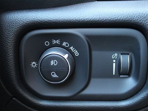 Used 2023 RAM 1500 Big Horn image 14