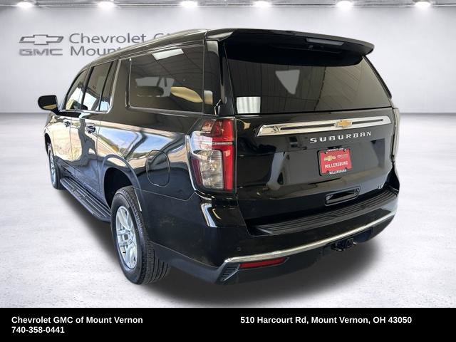 Used 2023 Chevrolet Suburban LT AWD/4WD image 7