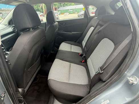 Used 2021 Hyundai Kona SE w/ Cargo Package AWD/4WD image 11