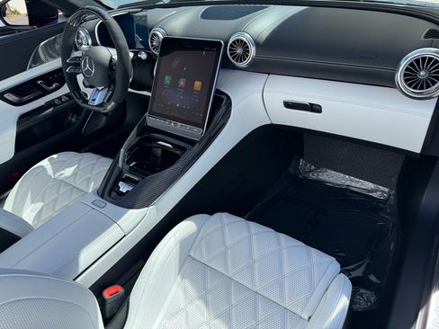 New 2026 Mercedes-Benz SL 63 AMG S e Performance 4MATIC image 22