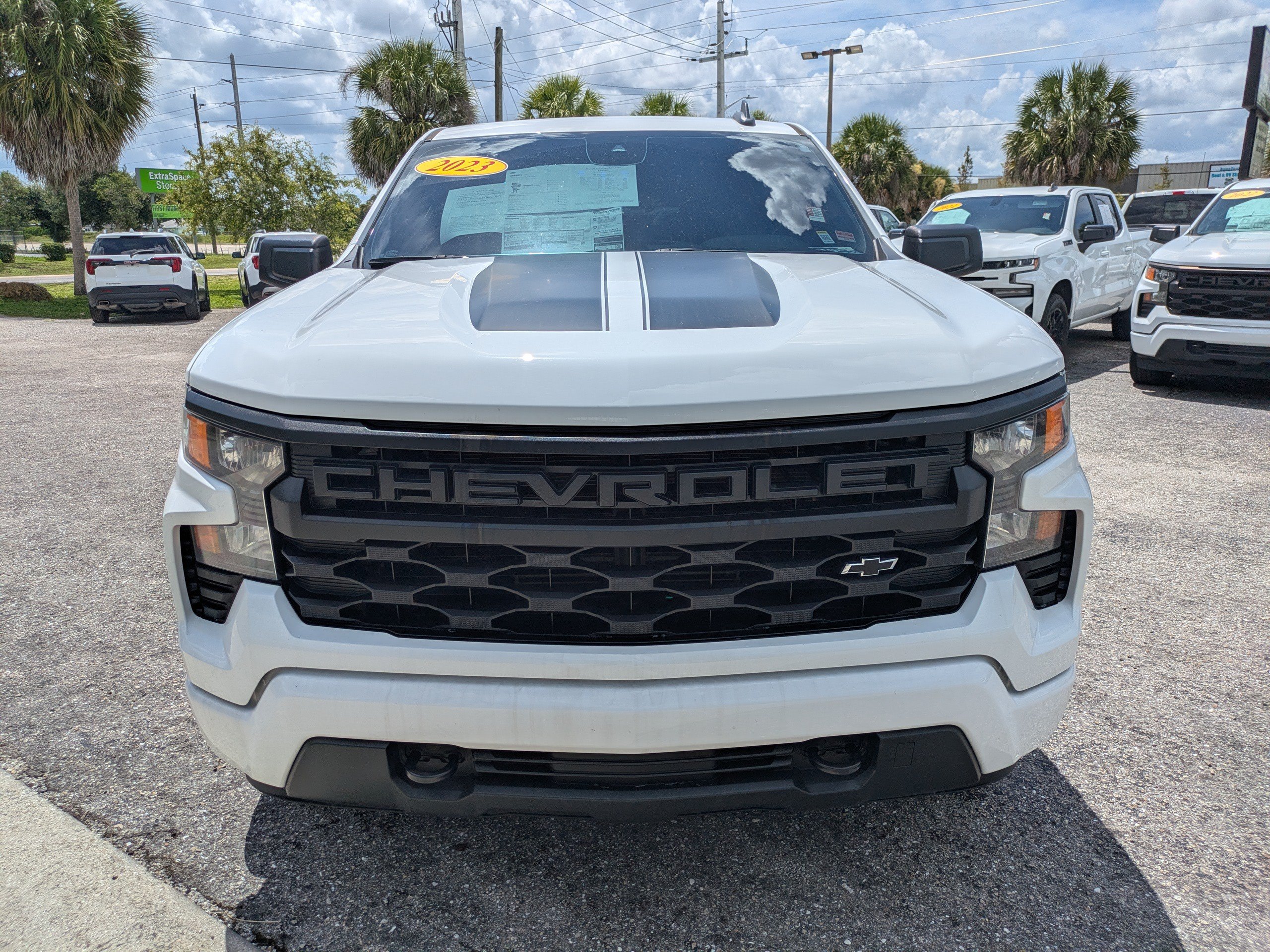 Used 2023 Chevrolet Silverado 1500 Custom w/ Rally Edition RWD image 9