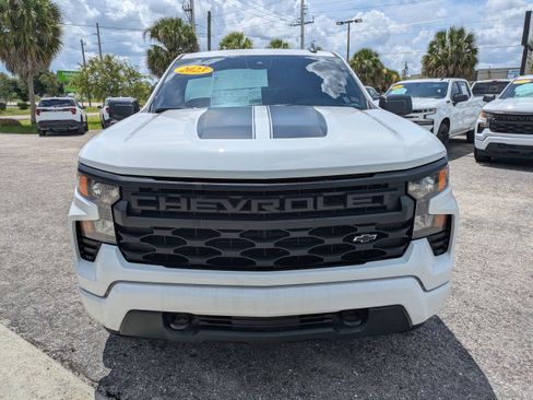Used 2023 Chevrolet Silverado 1500 Custom w/ Rally Edition RWD image 9