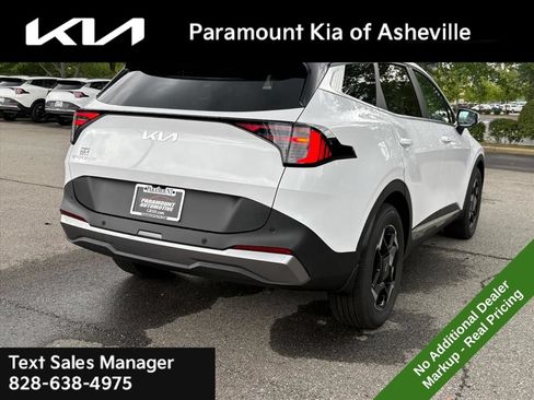 New 2026 Kia Sportage EX FWD image 6