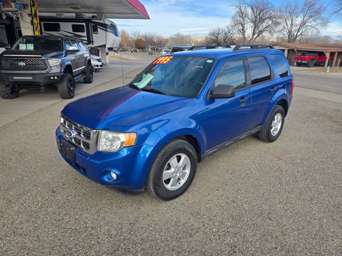 Used 2011 Ford Escape XLT image 5