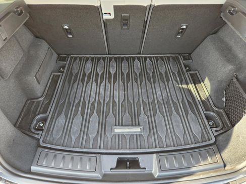 Certified 2025 Land Rover Range Rover Evoque S image 35