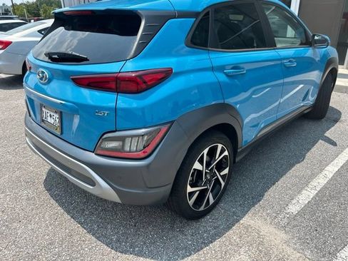 Used 2022 Hyundai Kona Limited FWD image 4