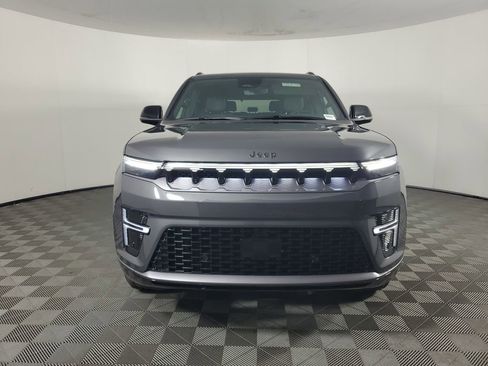 New 2026 Jeep Grand Wagoneer Limited image 8